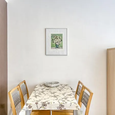 Maritimo Apartment